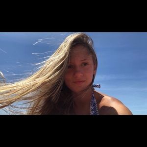 Meet your Posher, Juliana